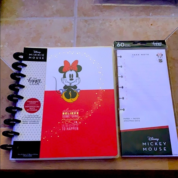 🥳HP🥳 Minnie Mouse Magical Moment Planner Bundle. - Picture 2 of 15